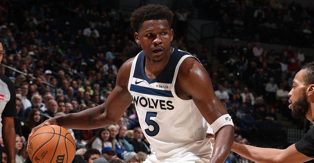 历史第三年轻万分先生 爱德华兹:我知道自己还有很长的路要走